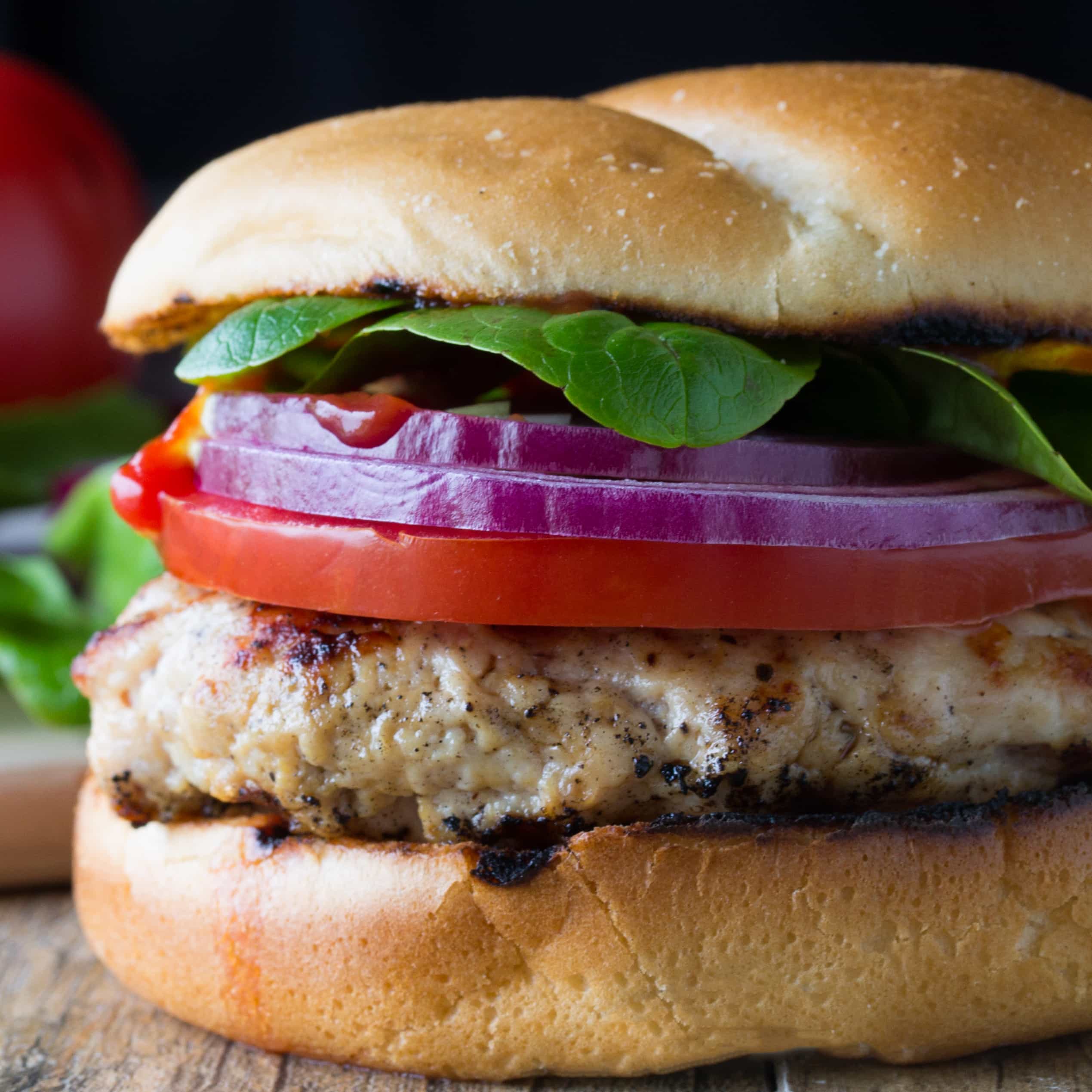 how-to-make-a-juicy-grilled-turkey-burger