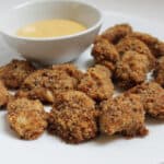 oven backed chicken nuggets with dipping sauce