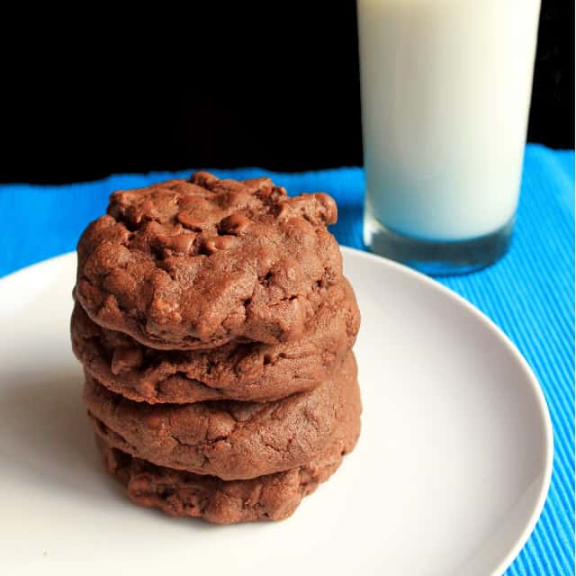 The Best Ever Chocolate Cookies com - 1