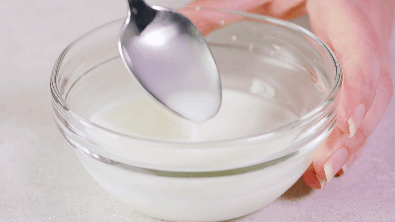 Cornstarch Slurry in bowl