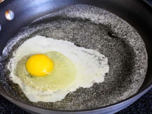 Happy Egg • How To Perfectly Fry an Egg