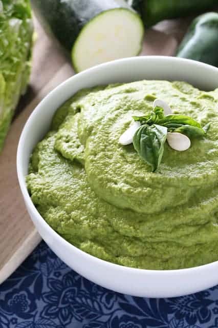 mole verde in a bowl