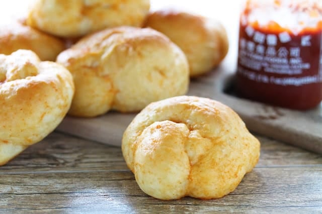 Sriracha Knots com - 7