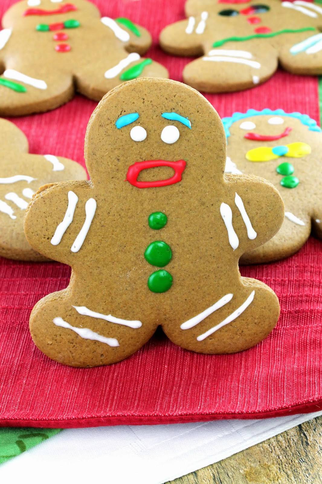 Old Fashioned Gingerbread Men Cookies