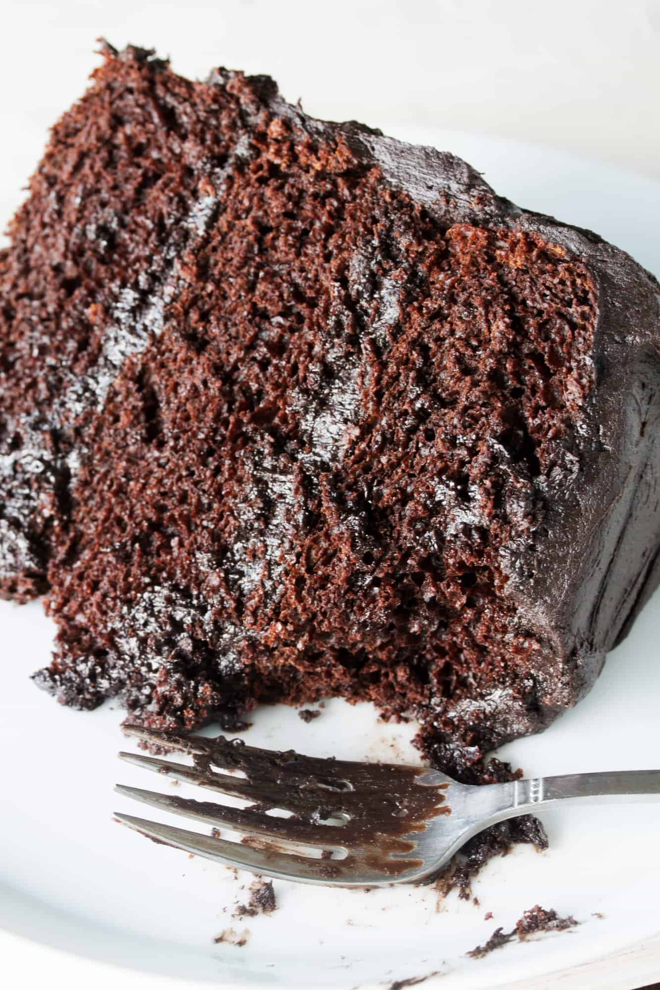 Easy Light And Fluffy Chocolate Cake Recipe - GreenStarCandy