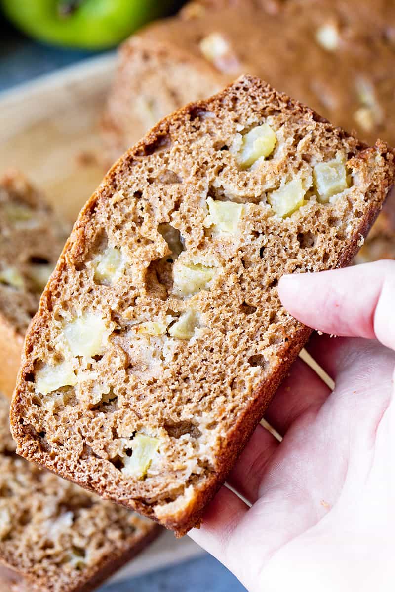 Moist Cinnamon Apple Bread com - 92