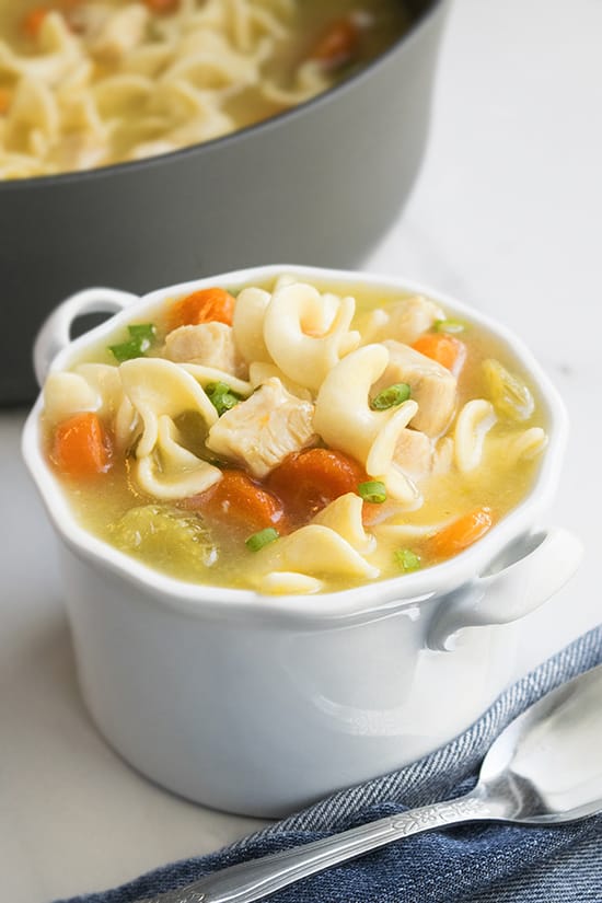 This classic chicken noodle soup is simple to make in less than an hour with ingredients y Chicken Noodle Soup