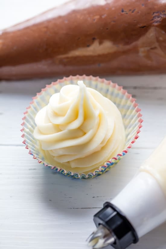 Learn how to make the Perfect Cream Cheese Frosting for frosting cakes Perfect Cream Cheese Frosting