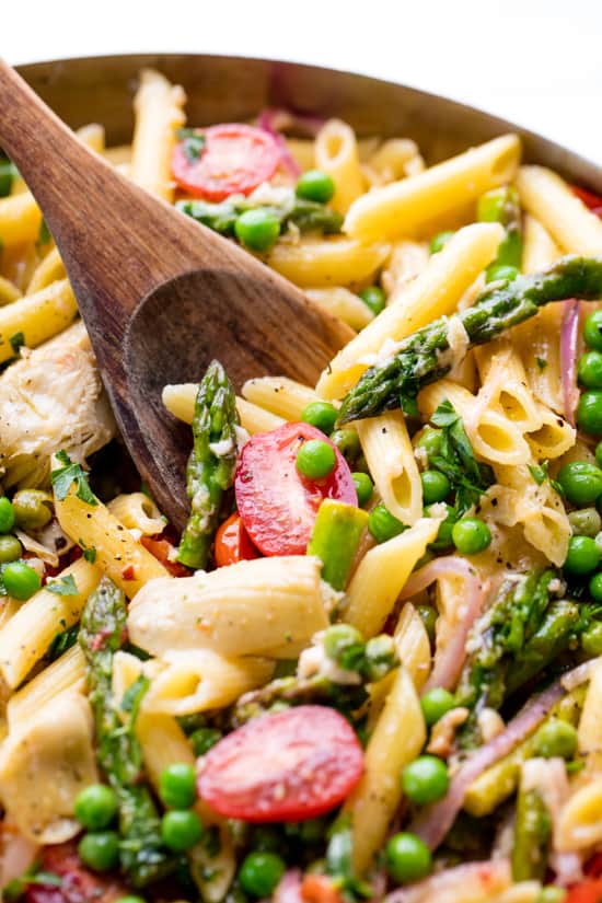 This Pasta Primavera is full of spring vegetables for a light and fresh pasta that you can Pasta Primavera