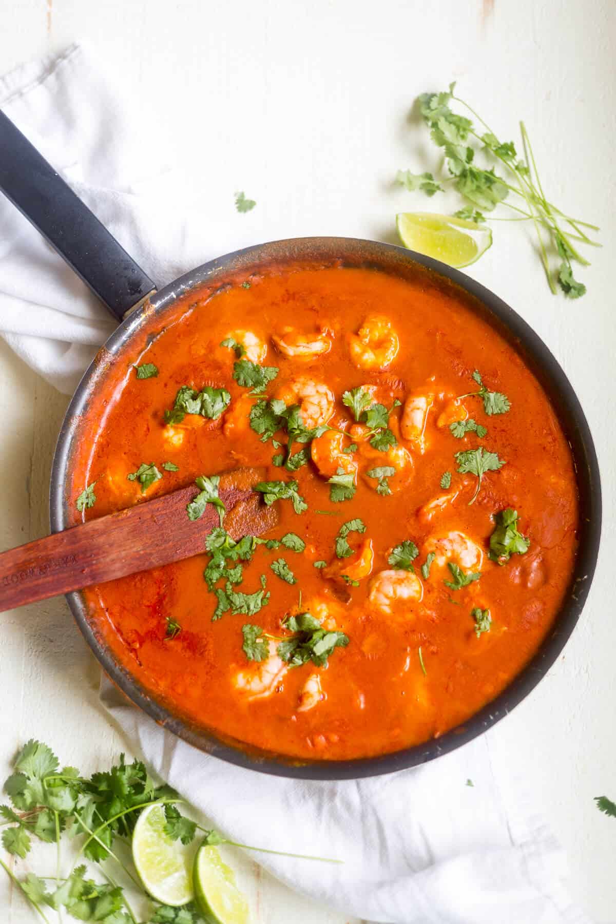 Red Shrimp Curry is an easy and delicious dinner recipe Thai Red Shrimp Curry