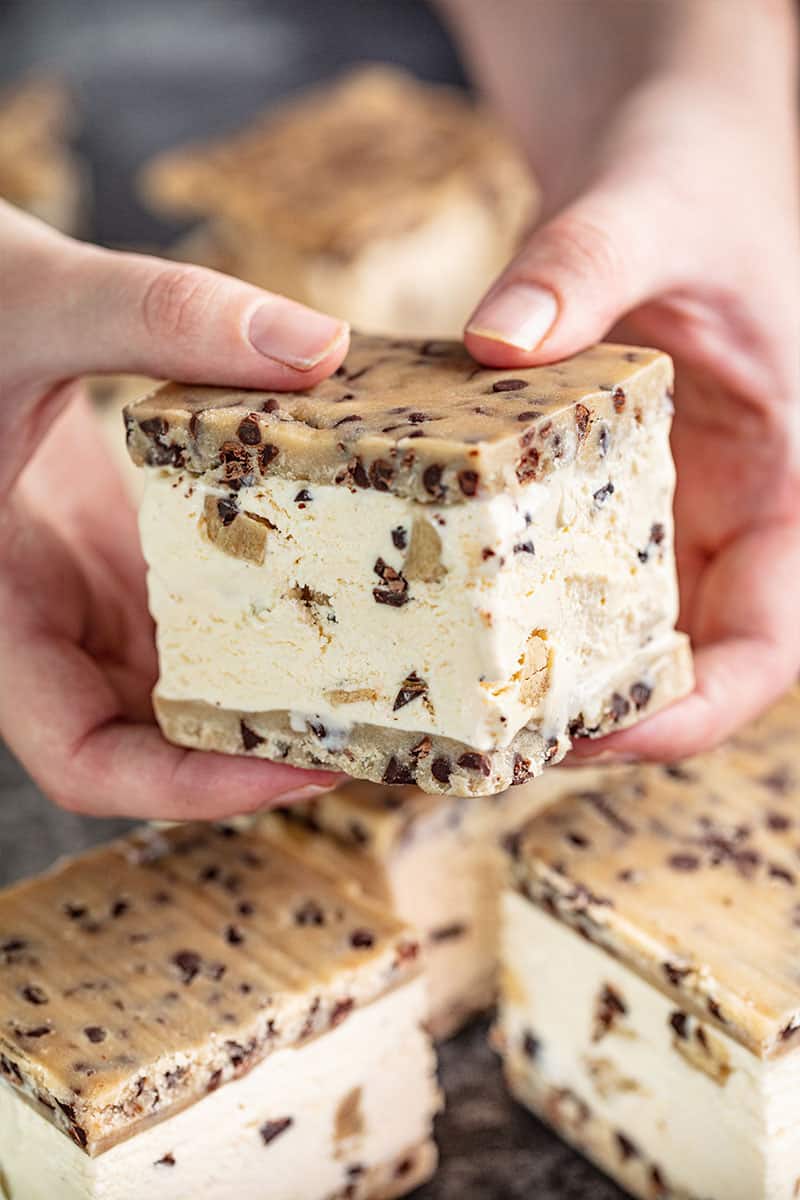 ice cream cake with chocolate chip cookie crust