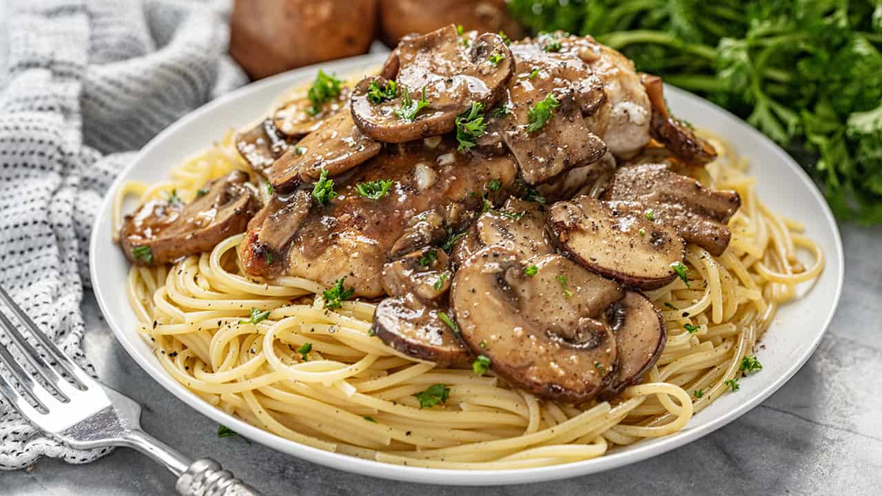 Classic chicken marsala