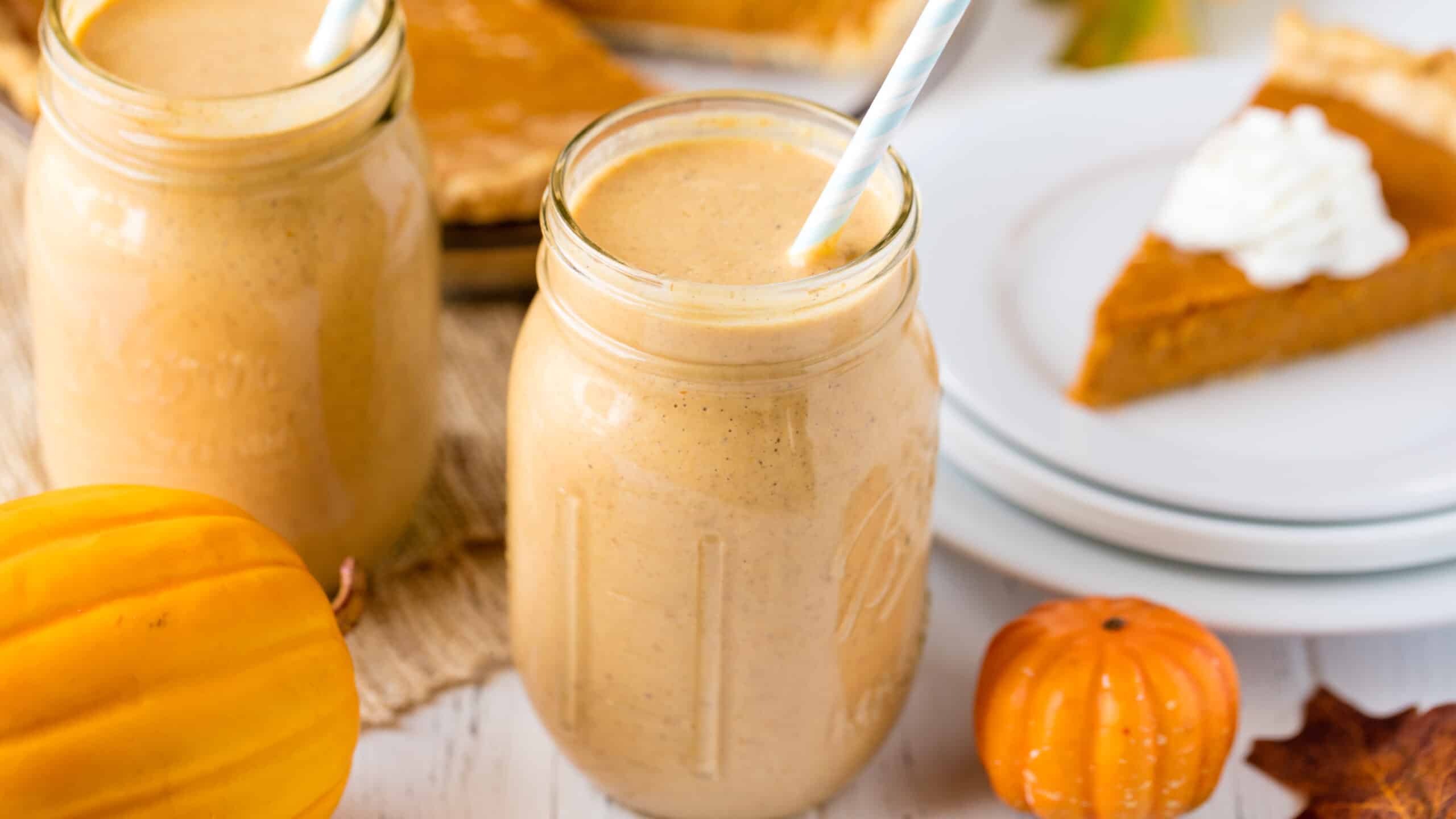 Pumpkin Pie Oatmeal Smoothie - The Stay At Home Chef
