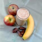 healthy apple pie smoothie - 11