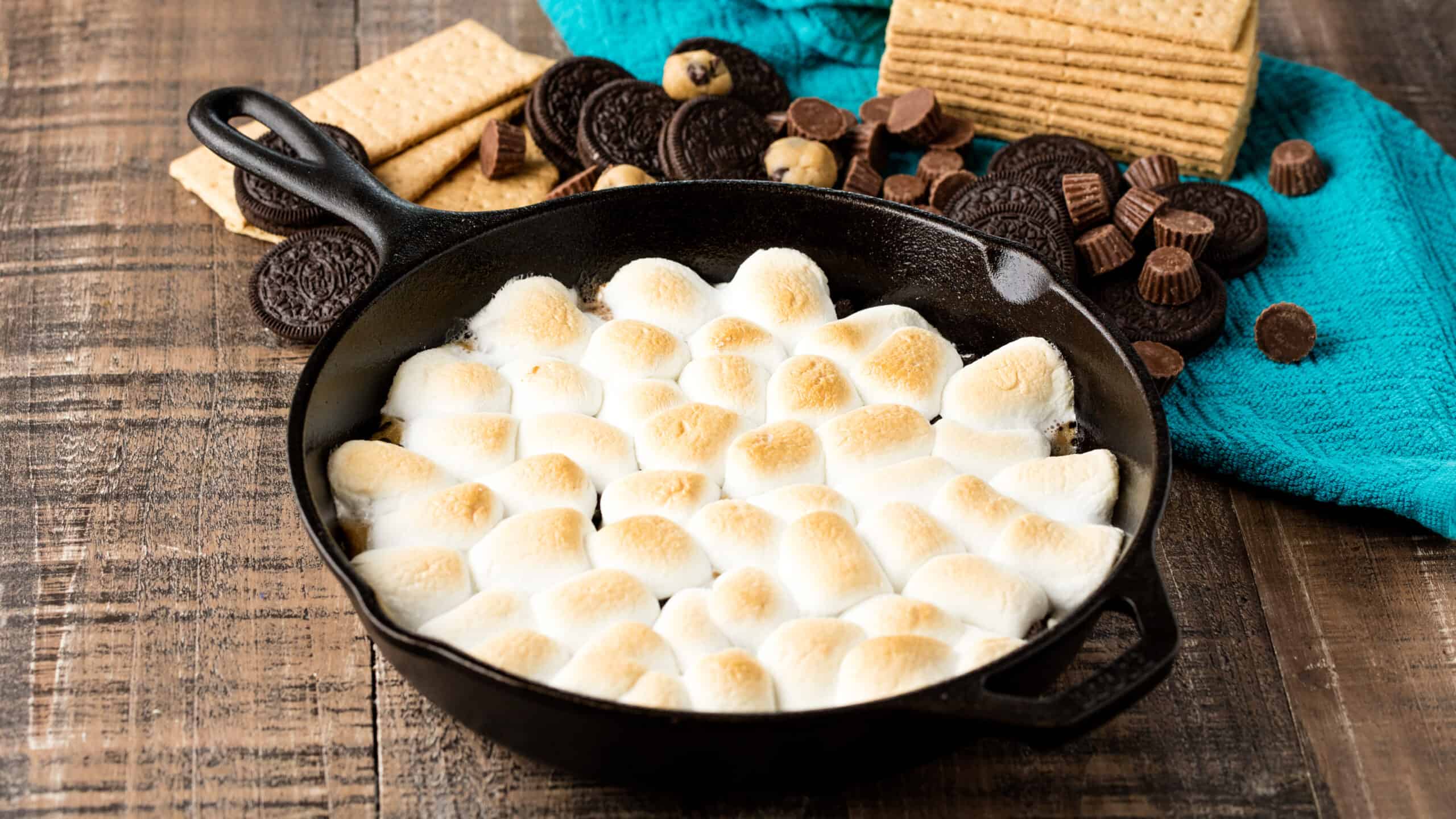 Healthy S'mores Skillet Cookie