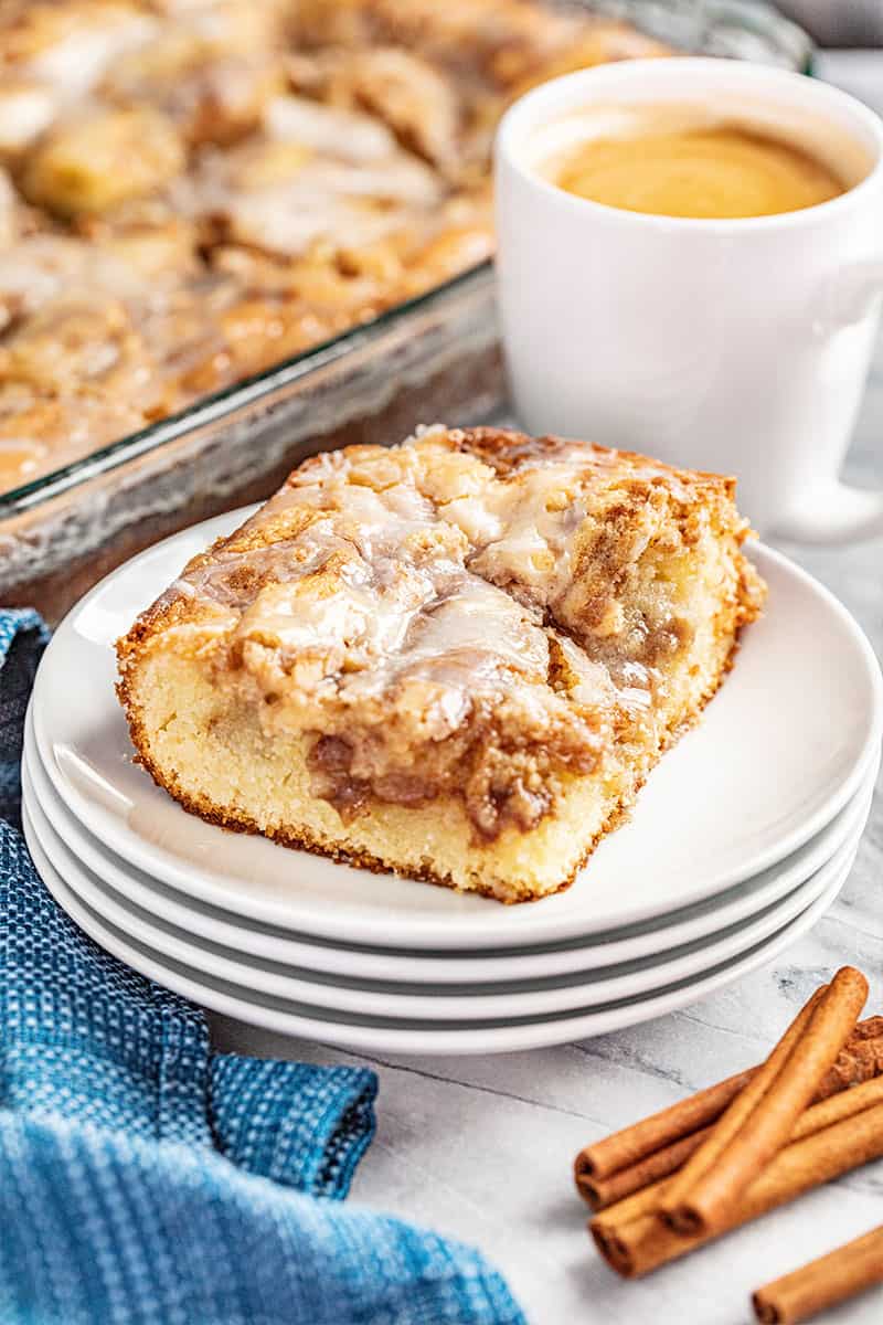 cinnamon roll swirl coffee cake served on a plate.