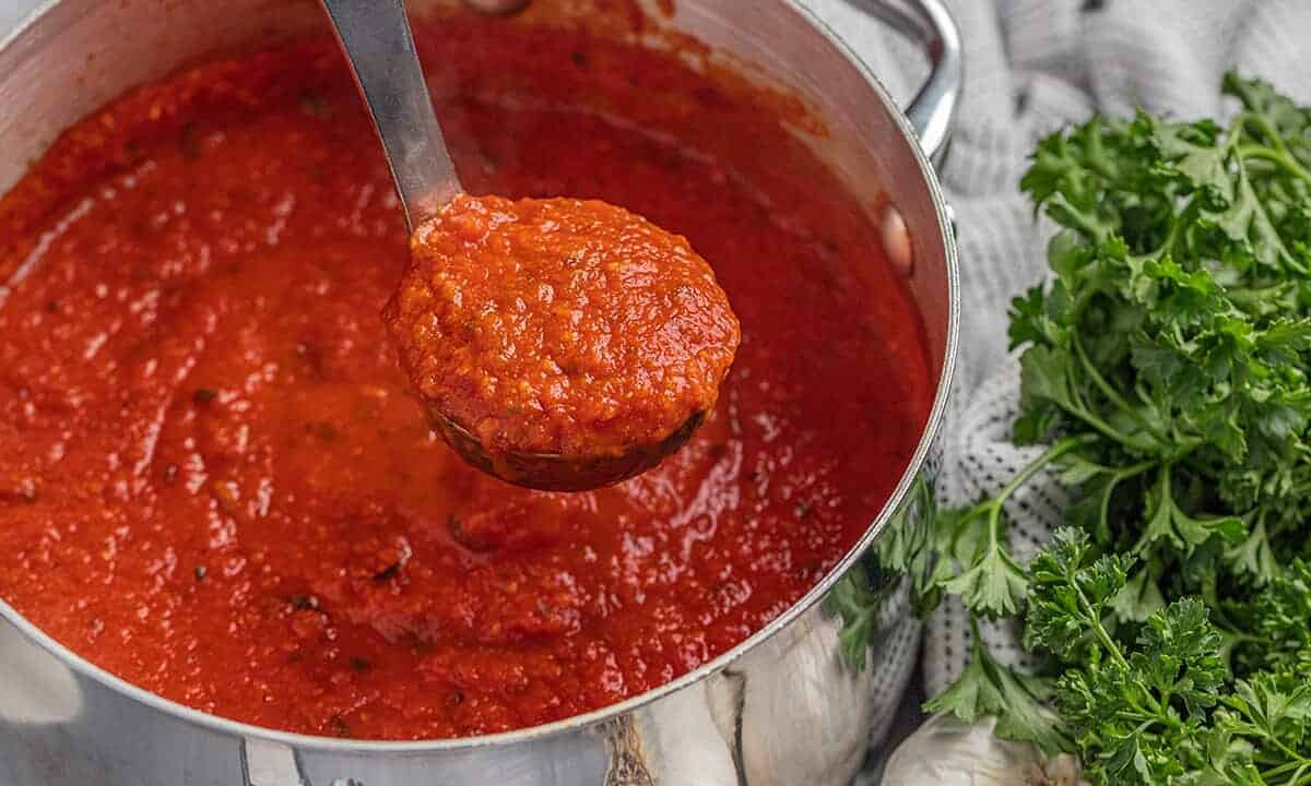 The Best Homemade Spaghetti Sauce Made From Scratch