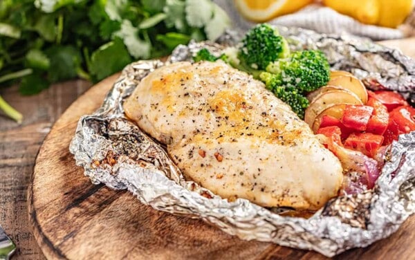 Oven-Baked Chicken and Vegetables in Foil Recipe