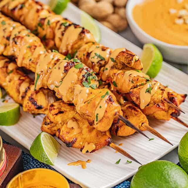 Chicken Satay with Peanut Dipping Sauce - thestayathomechef.com