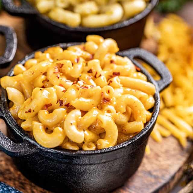 Instant Pot Mac and Cheese - thestayathomechef.com