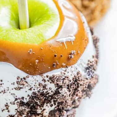 cropped-Ultimate-Guide-to-Homemade-Caramel-Apples-11.jpg