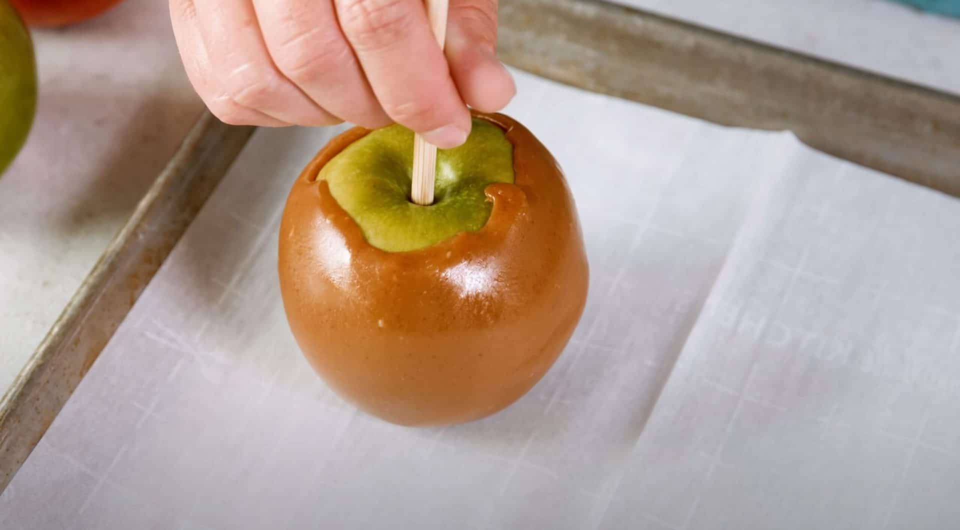 Caramel Apples - step 3 cool and set