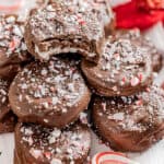 A pile of peppermint Joe joes copycat cookies.