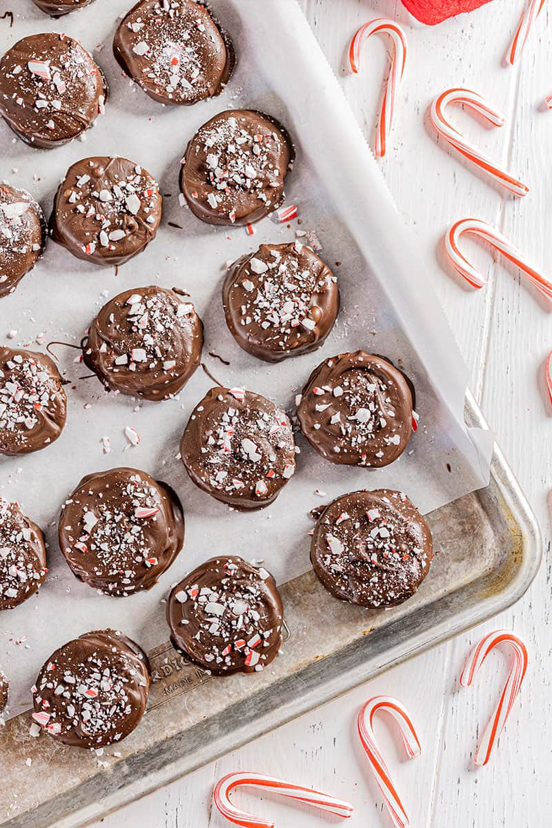 Overhead view of peppermint Joe joes copycat cookies on a baking sheet.