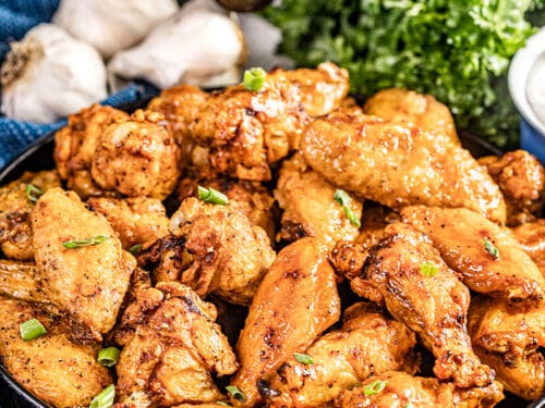 https://thestayathomechef.com/wp-content/uploads/2022/01/Crispy-Air-Fryer-Chicken-Wings-any-Flavor-8-500x375.jpg