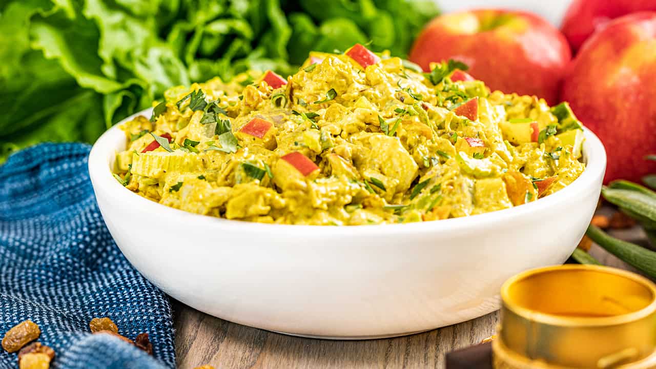 Curry Chicken Salad with Raisins and Cashews - Fifteen Spatulas