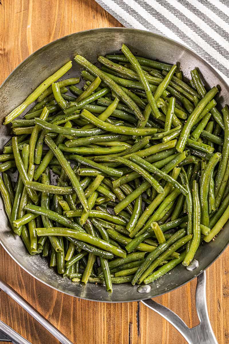 voorstel Uitputten nikkel How to Cook The Best Green Beans Ever - thestayathomechef.com