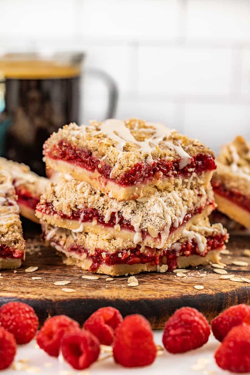 Raspberry Streusel Dessert Bars com - 18