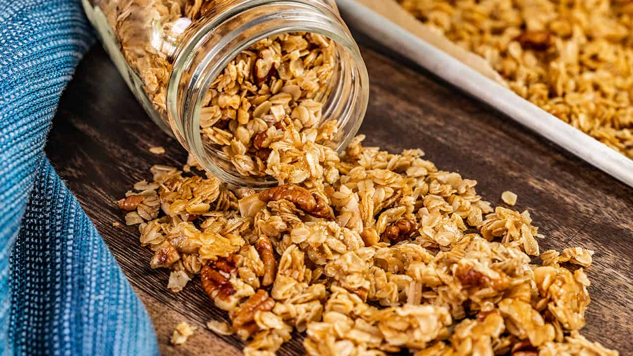 Easy Homemade Granola - The Stay At Home Chef