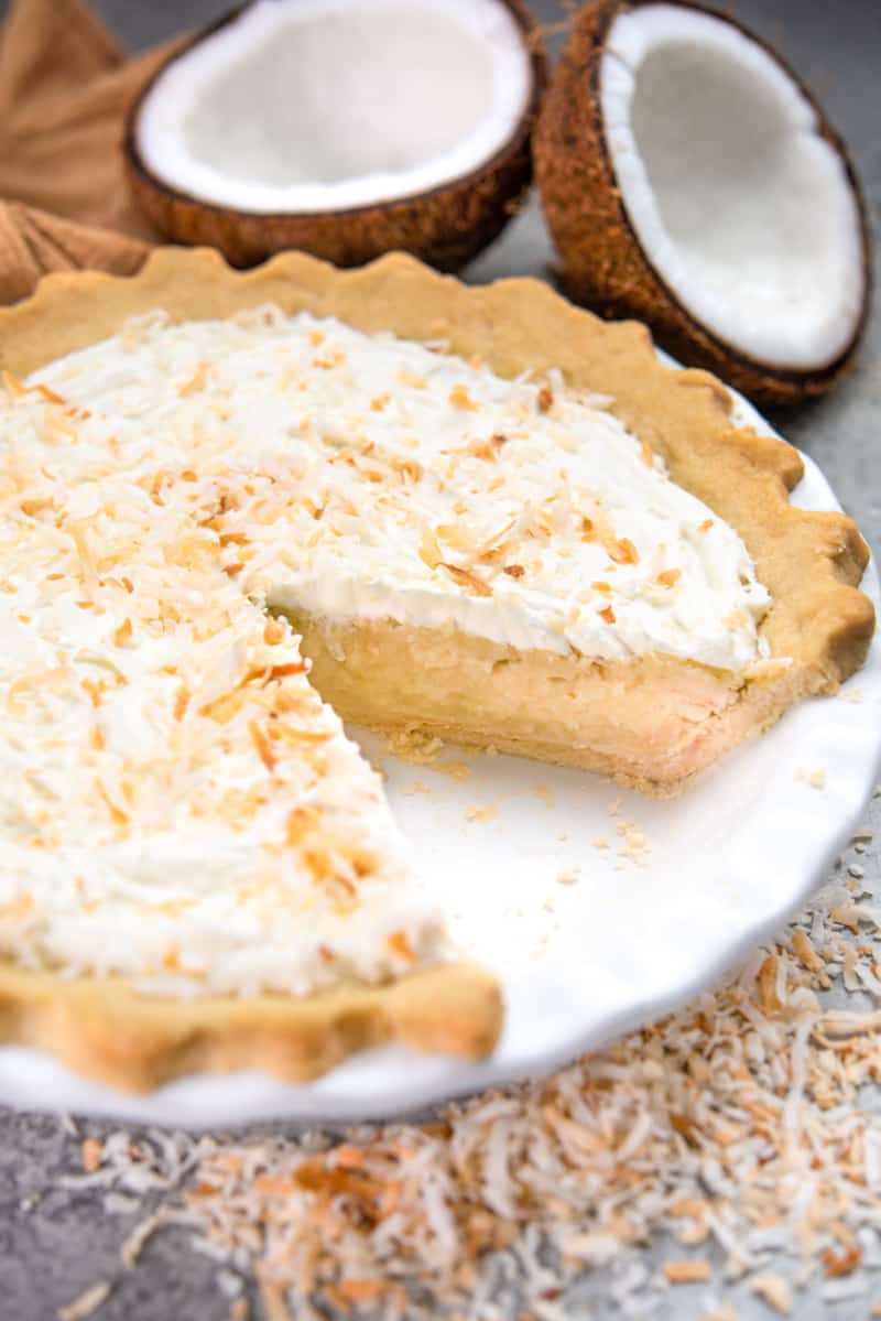 Classic Coconut Cream Pie com - 70