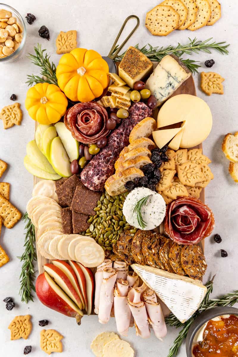 Thanksgiving Charcuterie Board com - 56