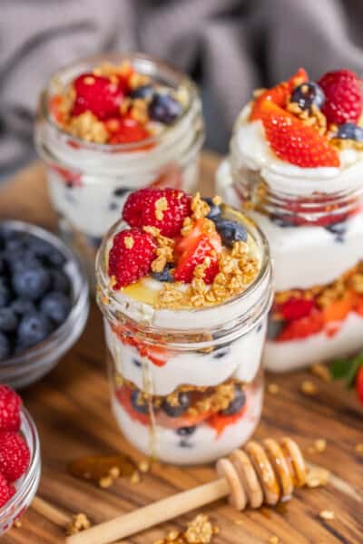 Berries and Yogurt Parfait - The Stay At Home Chef