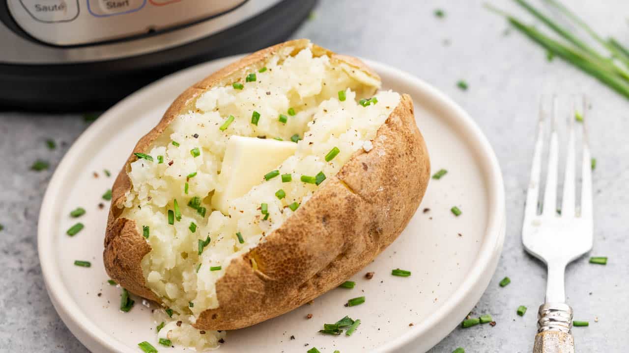 Instant Pot Baked Potato – The Stay At Home Chef