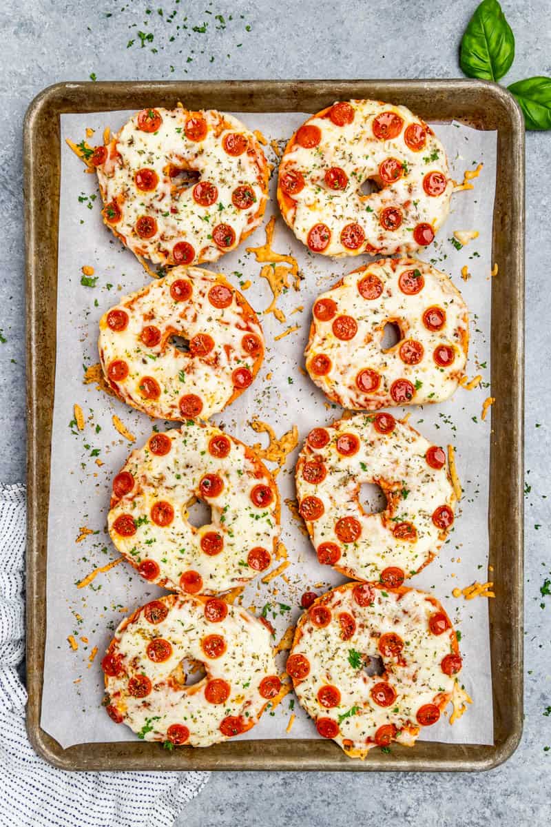 Pepperoni pizza bagels.