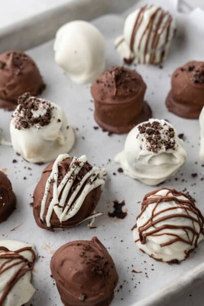 Easy Oreo Truffles - The Stay At Home Chef