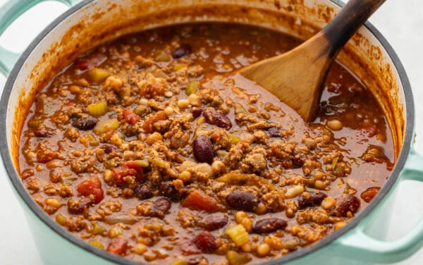 Hearty and Healthy Turkey Chili - The Stay At Home Chef