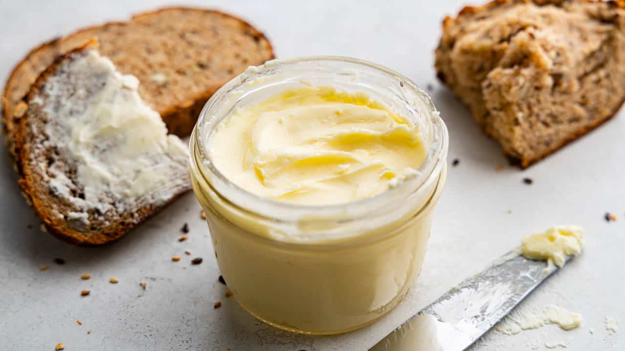 How to Make Homemade Butter