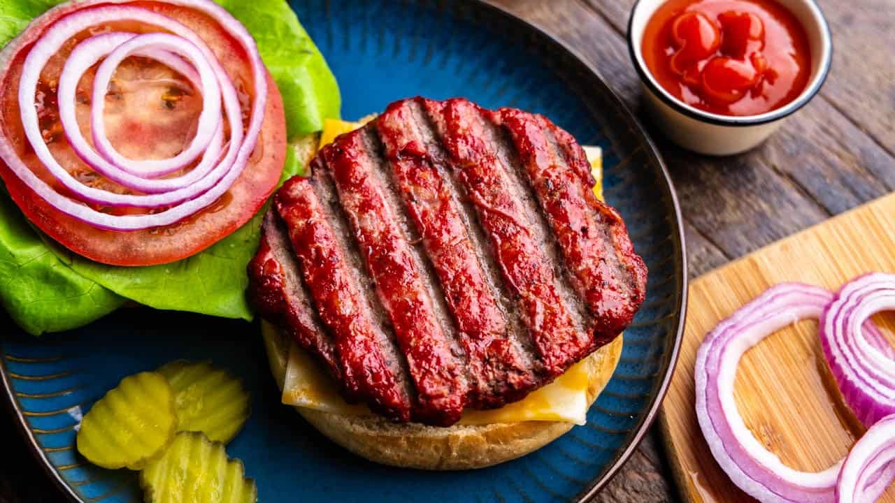 Juicy Smoked Burgers – The Stay At Home Chef