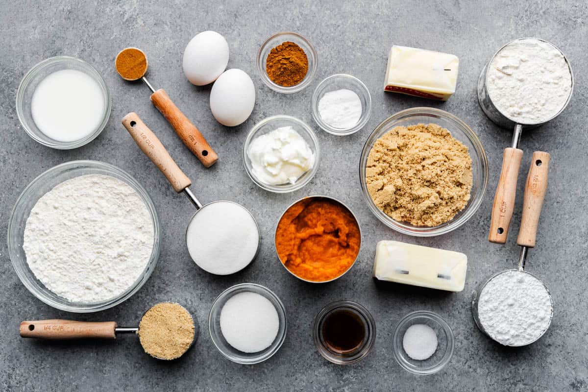 An overhead view of the ingredients needed to make pumpkin crumb cake.