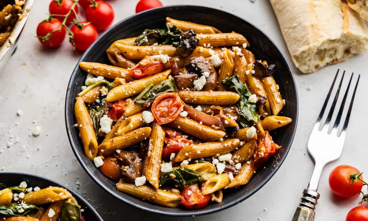 Closeup of 15-Minute Easy Pasta Fresca in a bowl.