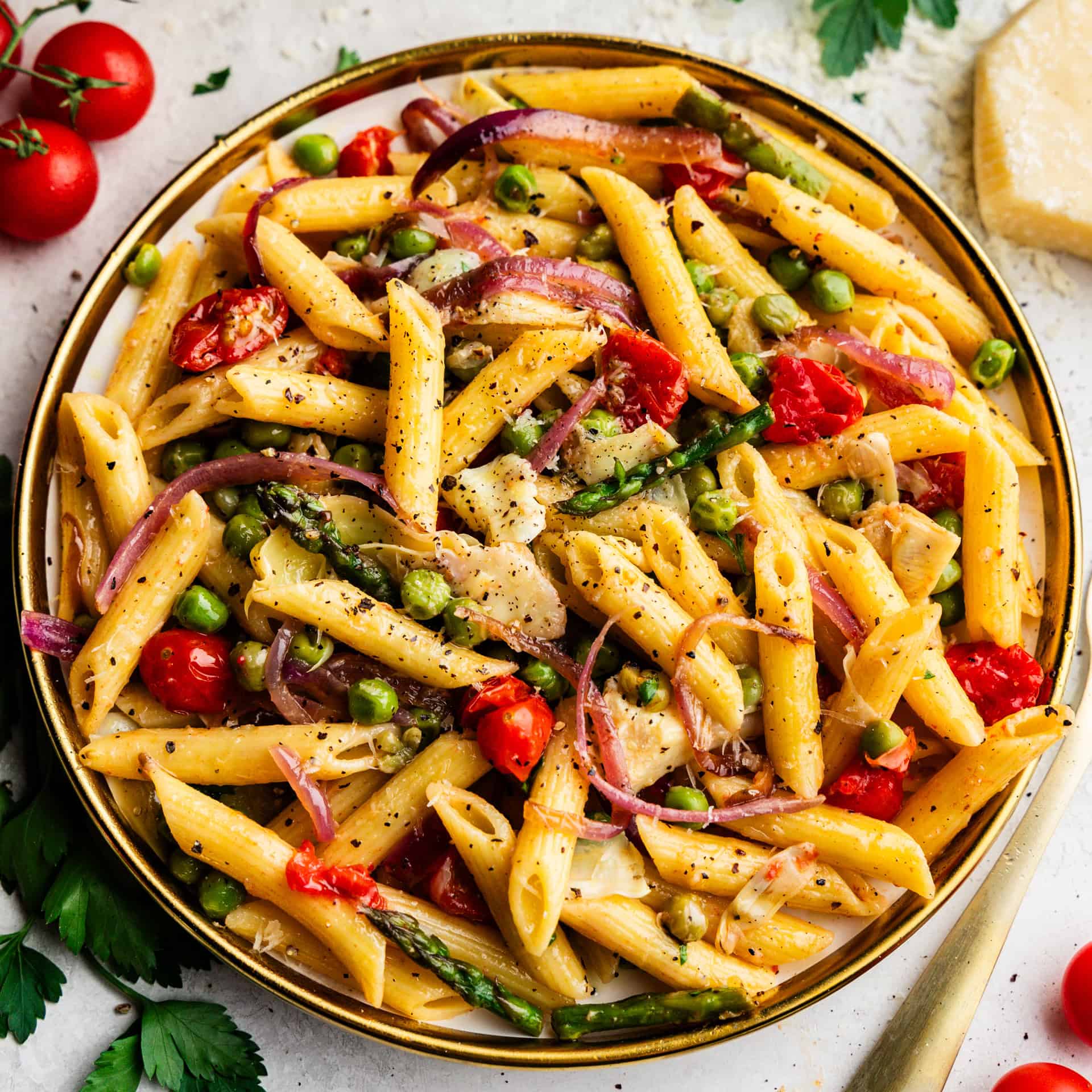 Closeup of Creamy Pasta Primavera on a plate.
