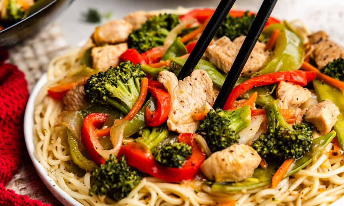 Closeup of Take-Out Chicken Stir Fry on a plate.